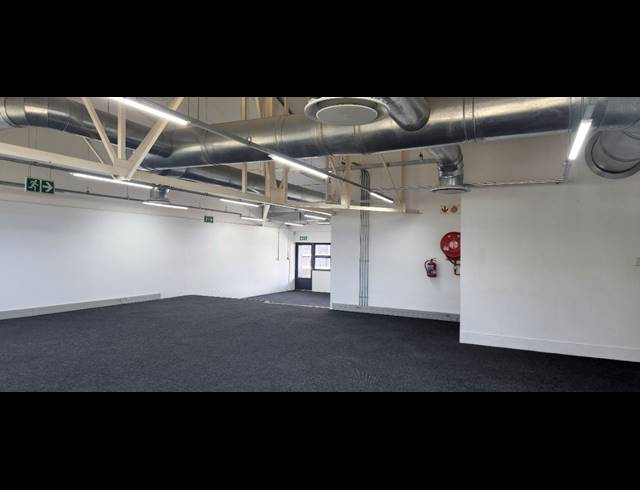 168M² OFFICE TO LET IN MORNINGSIDE
